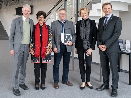 Prof. Dr. Dr. h.c. Rudolf Hagen, Prof. Dr. Wafaa Shehata-Dieler, Prof. Dr. Andreas C. Lehmann, Prof. Dr. Maria Schuppert, Dr. Fabian Kraus beim Forum Musikermedizin 2019