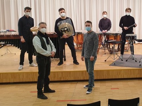 TeilnehmerInnen und Jury des Schwander-Percussion-Vorentscheids 2021